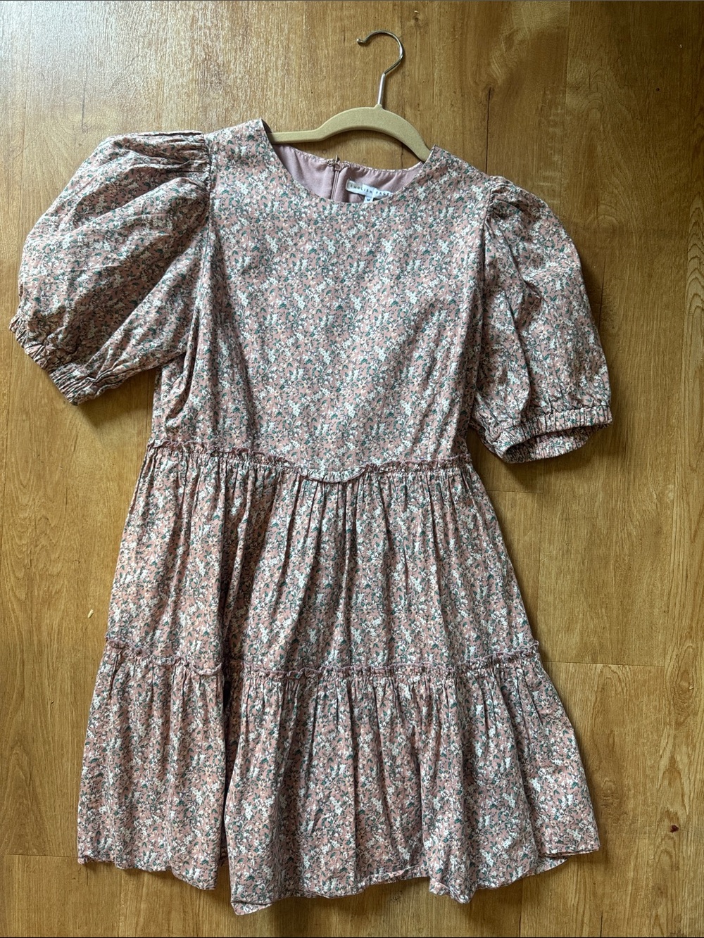 Puffy sleeve English factory medium